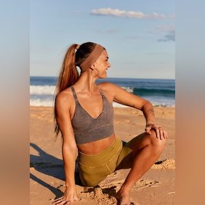âââSOLD âââNEW Free People Good Karma Crop Tank in Graphite